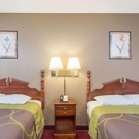 Knights Inn Glade Spring Εξωτερικό φωτογραφία
